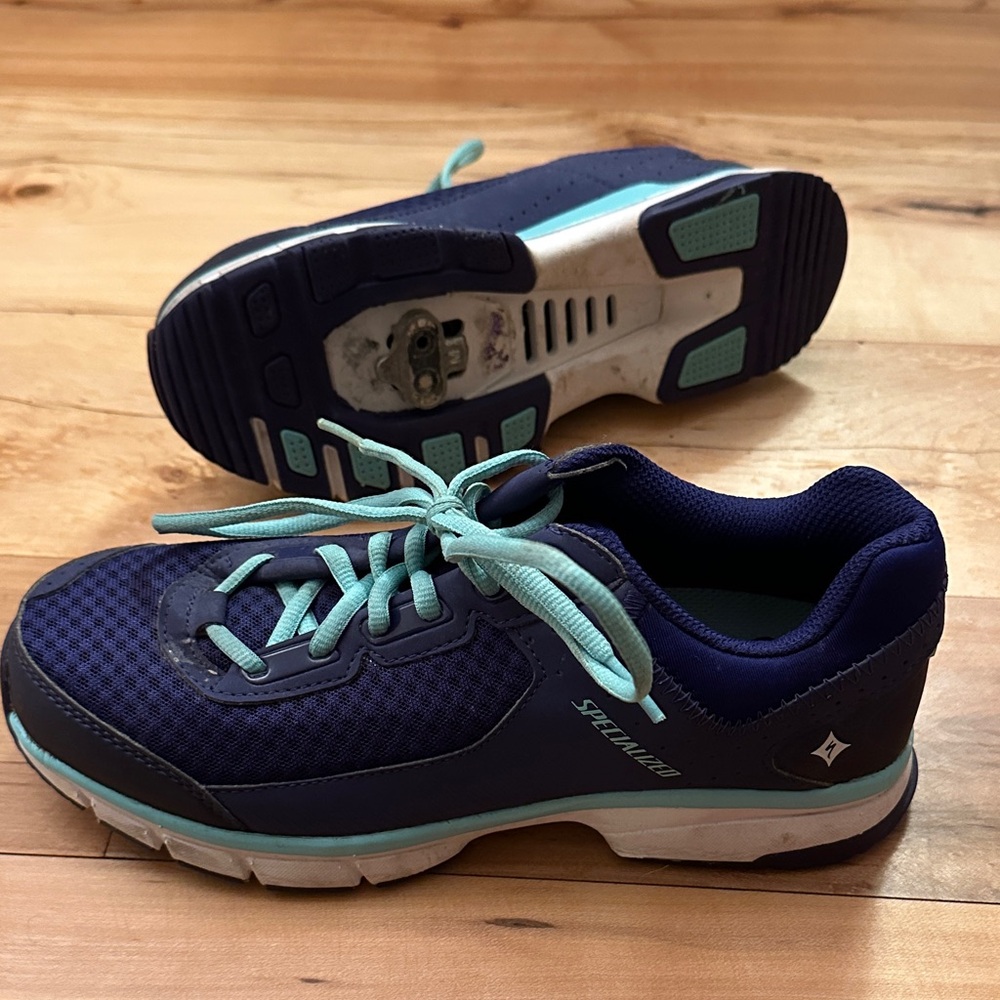 Specialized Dark Blue and Light Blue Cycling Shoes